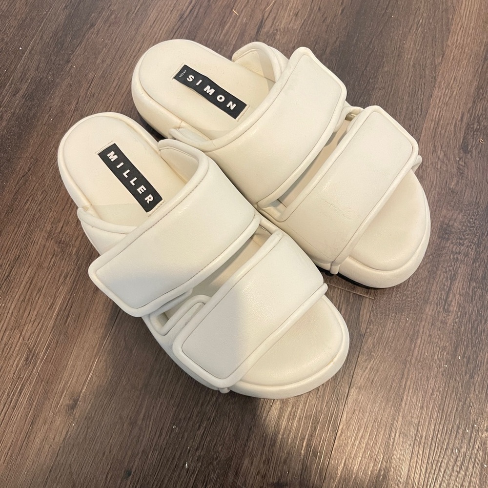 SIMON MILLER Cro Sandals - White